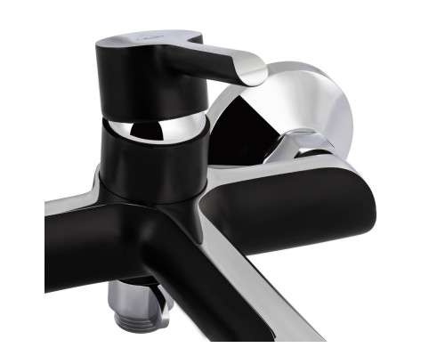 Змішувач для ванни Qtap Grand (з душовим гарнітуром) QTGRABCR006 Chrome/Black