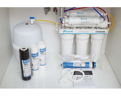 Ecosoft Фільтр зворотнього осмосу Standard  6-50M з мінералізатором (75 гал/добу DuPont Aqualast)